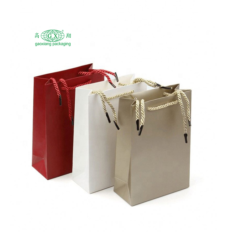 Заводской логотип bolsas de papel роскошный подарочный упаковочный пакет многоразовая бумажная сумка для покупок